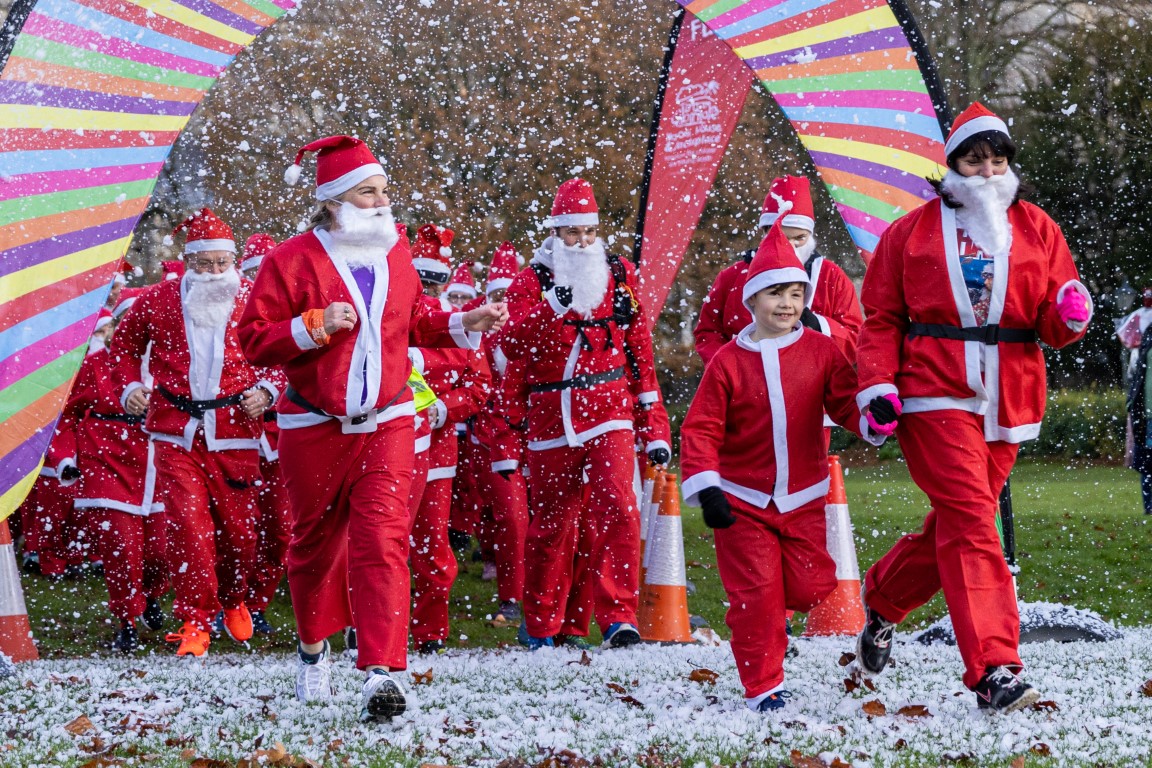 Jolly Santa fun run comes to Poole to support local hospices