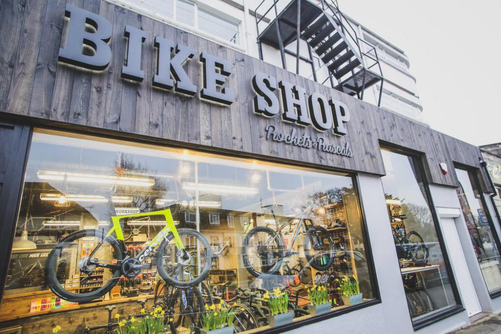 Cycling in Poole | Cycle Routes Near Me | Bike Shops